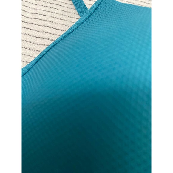 NWT Shade and Shore 34B lightly Padded Turquoise bikini Top - Picture 3 of 6